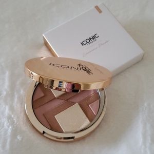 ICONIC LONDON- Luminous powder